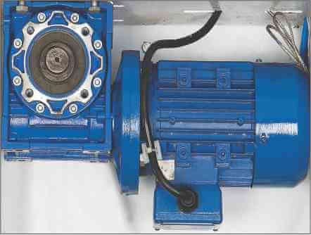 Gear Box & Chain Drive